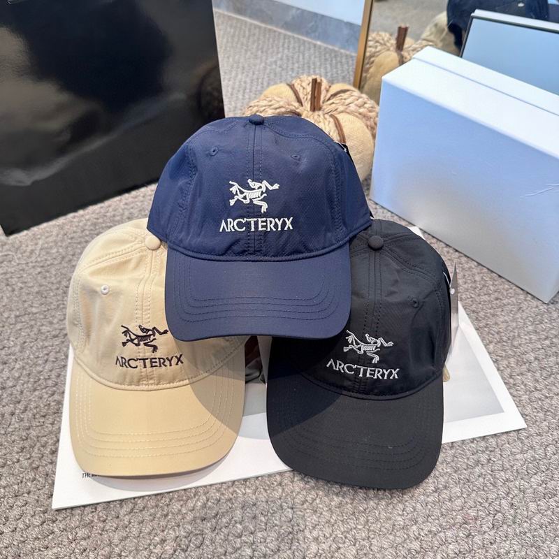 26 Arcteryx Cap 0105